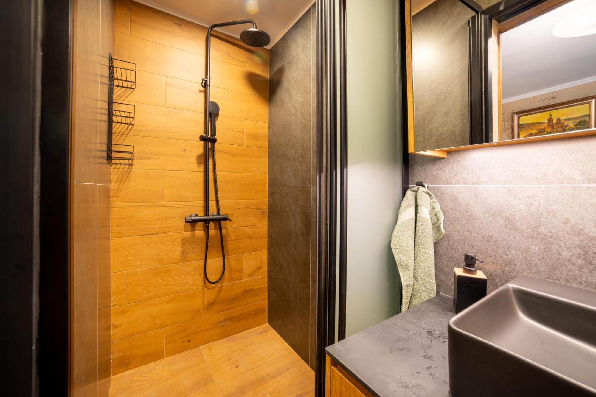 Iatrus Guest Apartment & Sauna Veliko Tărnovo Esterno foto